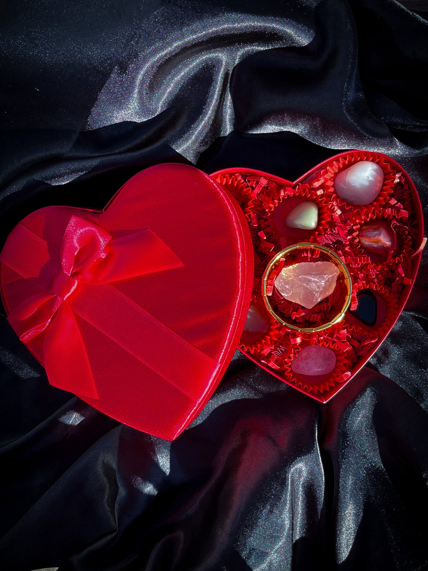 Holiday Crystal Gift Box *FREE PRIORITY SHIPPING*